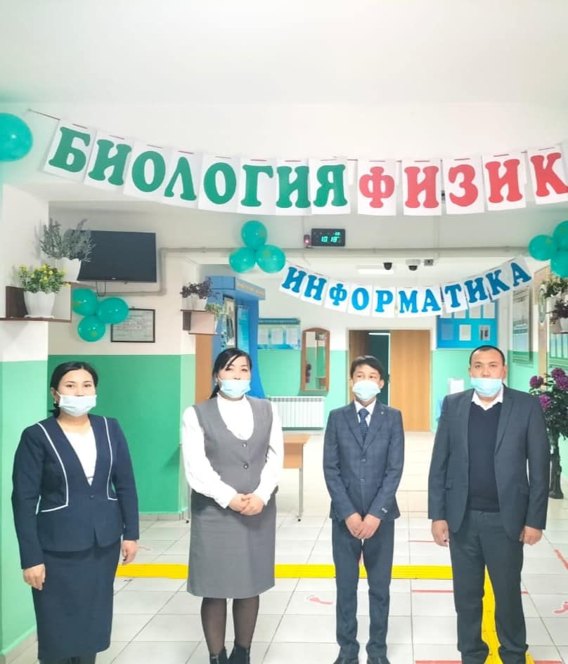 информатика , физика және биология пәндері бойынша апталық
